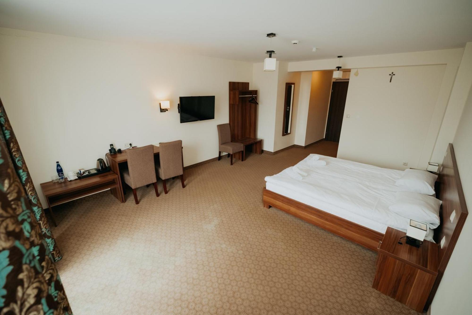 Noclegi - Apartamenty Zolynianka Buitenkant foto