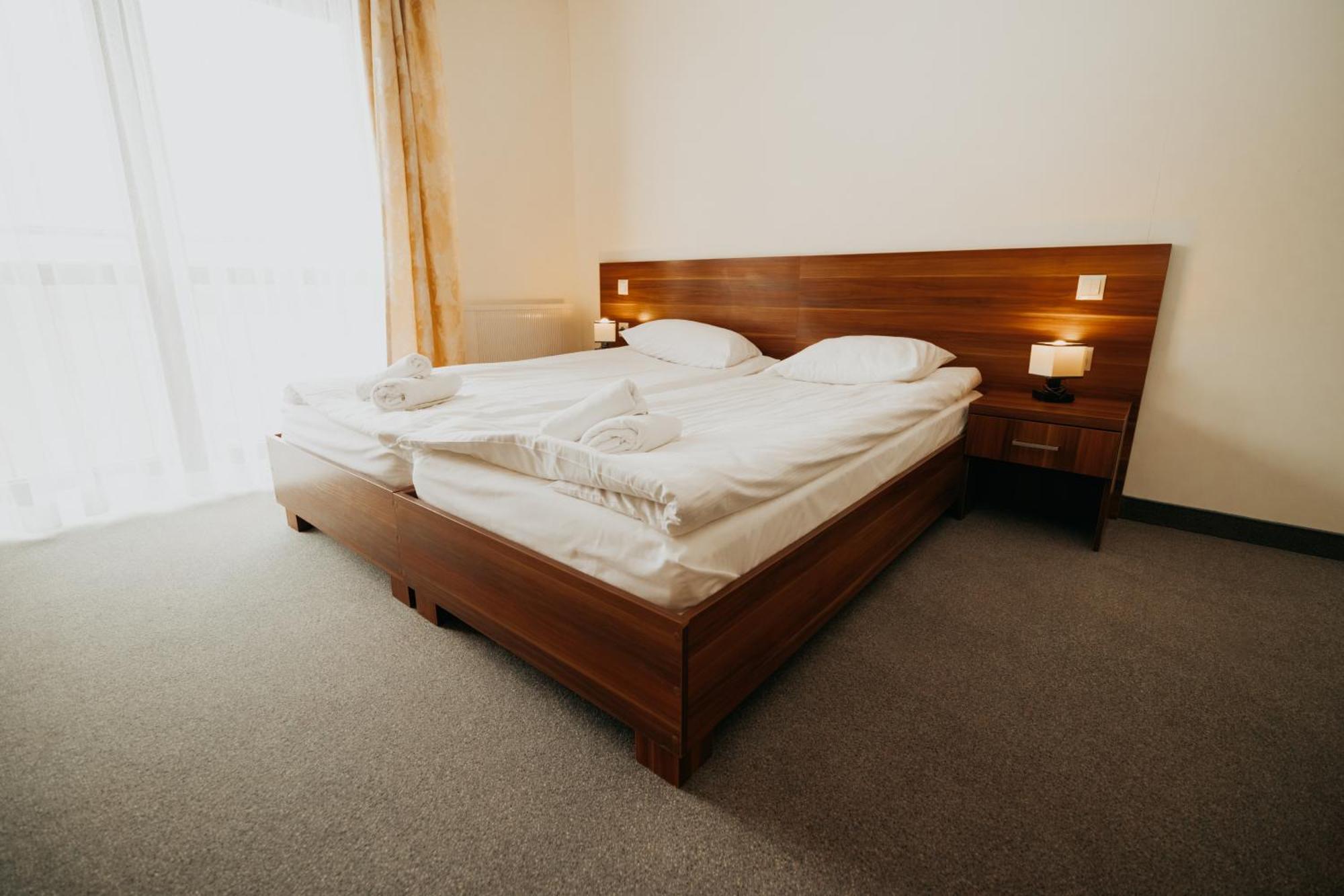 Noclegi - Apartamenty Zolynianka Buitenkant foto